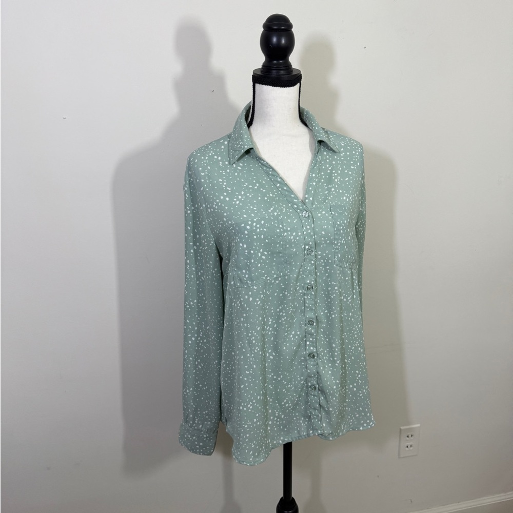 Maurices Mint Green Button Down Shirt with Dots sz lg